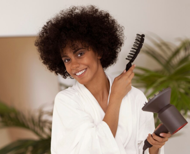 5 Tips for Preserving Your Curls Overnight, Straight From Hairstylists